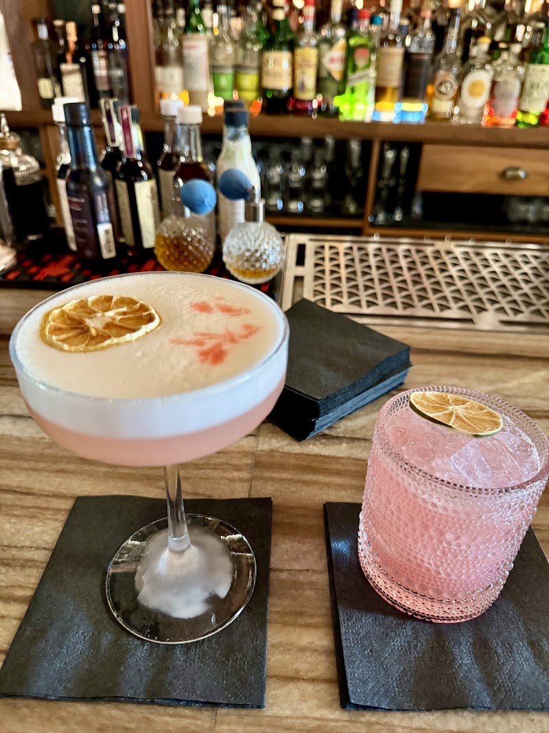 Noel's Coffee & Apothecary photo 4