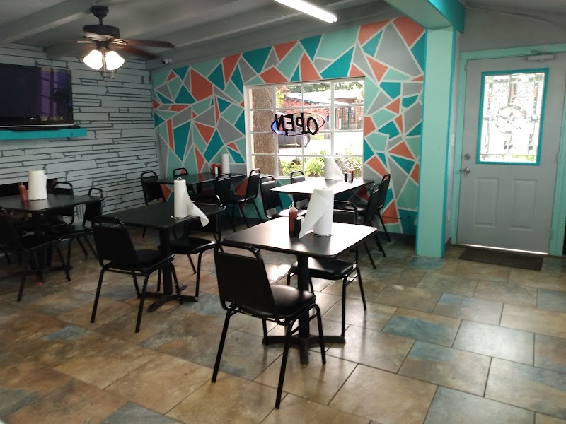 Lee's Resort Cafe photo 3