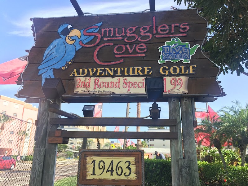 Smugglers Cove Adventure Golf banner