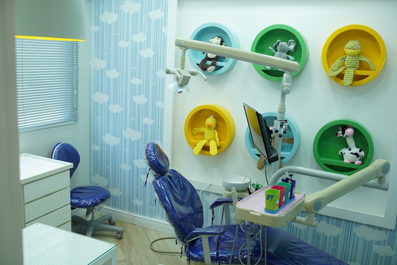Dra Carla Neves - Odontopediatra - foto 4