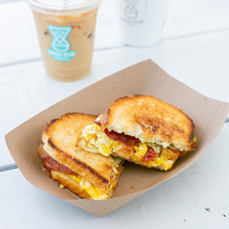 Ragga Surf Cafe photo 2