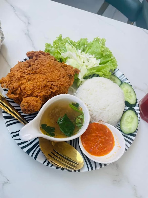 Bunian Cafe - Photo 1