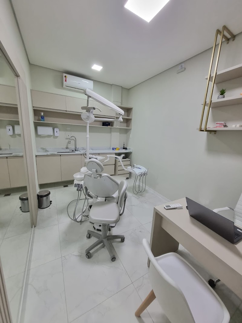 Oral Smile Odontologia - Dentista São Luís - Atendimento de Urgência 24H - foto 2