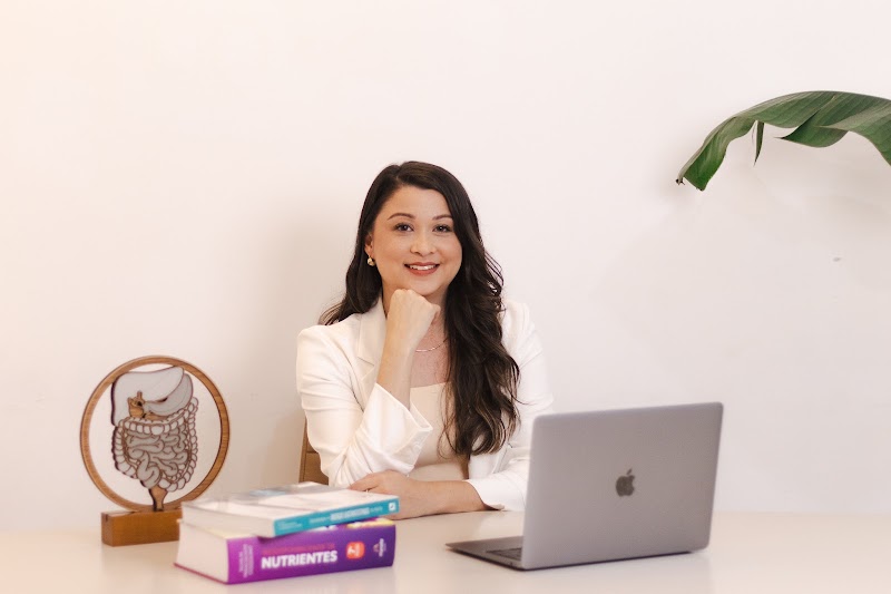 Dra Leila Hashimoto Nutricionista Pinheiros |Saúde Intestinal, Microbiota, Intolerância Alimentar, Emagrecimento, Disbiose