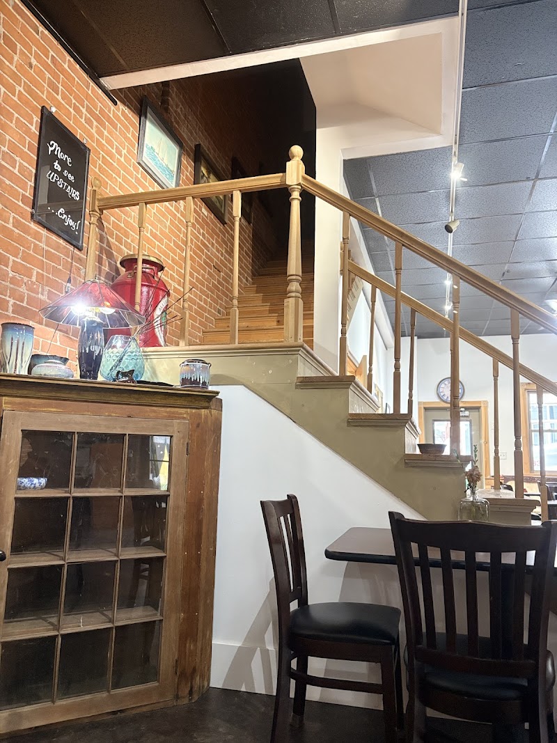 Abigail's on Main photo 4