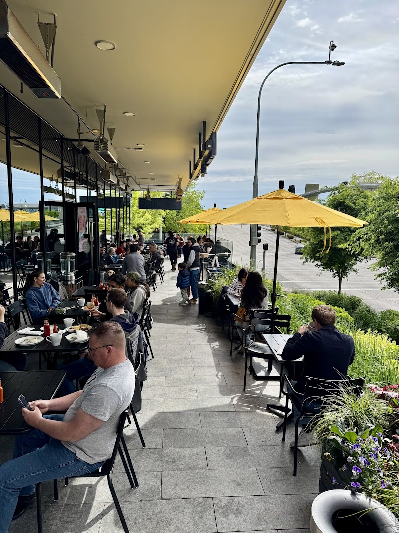 Farine Bakery & Café photo 1