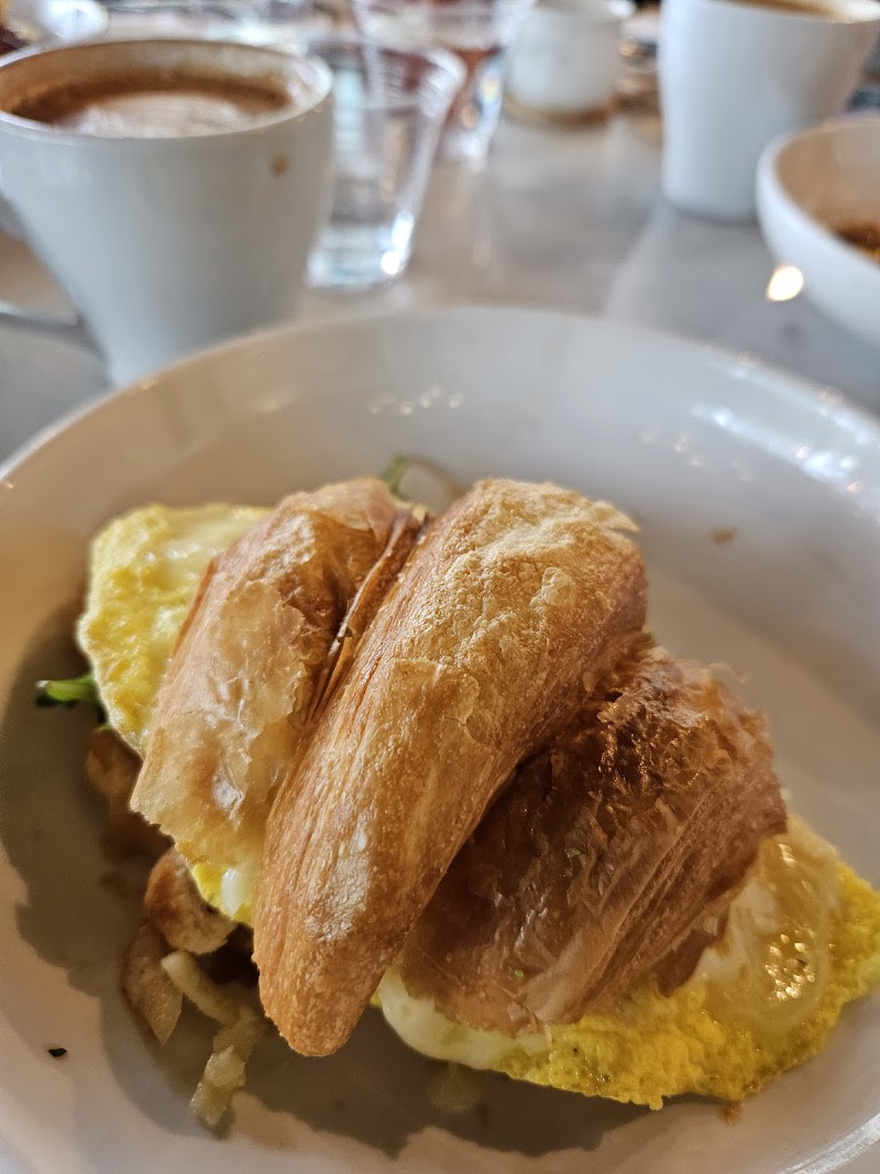 Farine Bakery & Café photo 4