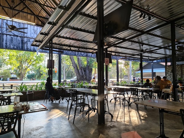 Restoran Nasi Vanggey Teluk Sisek - Photo 1