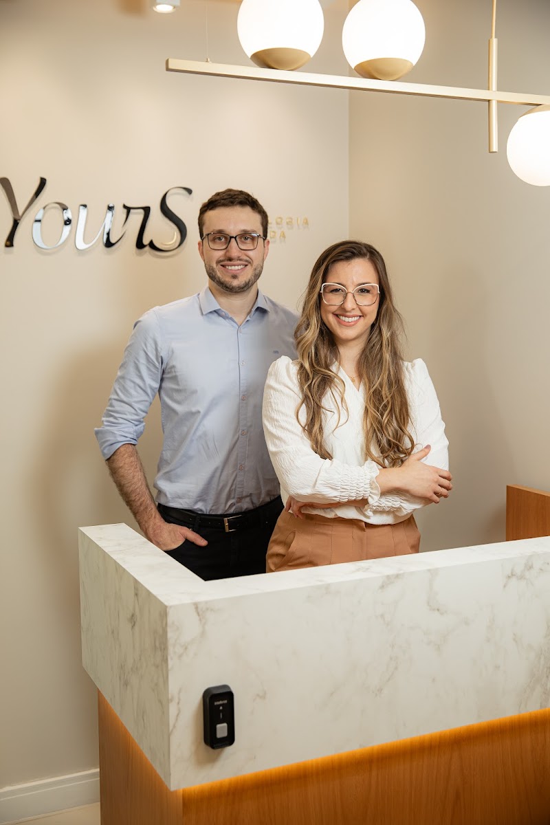 Yours Odontologia | Implante Dentário | Invisalign | Florianópolis - foto 3