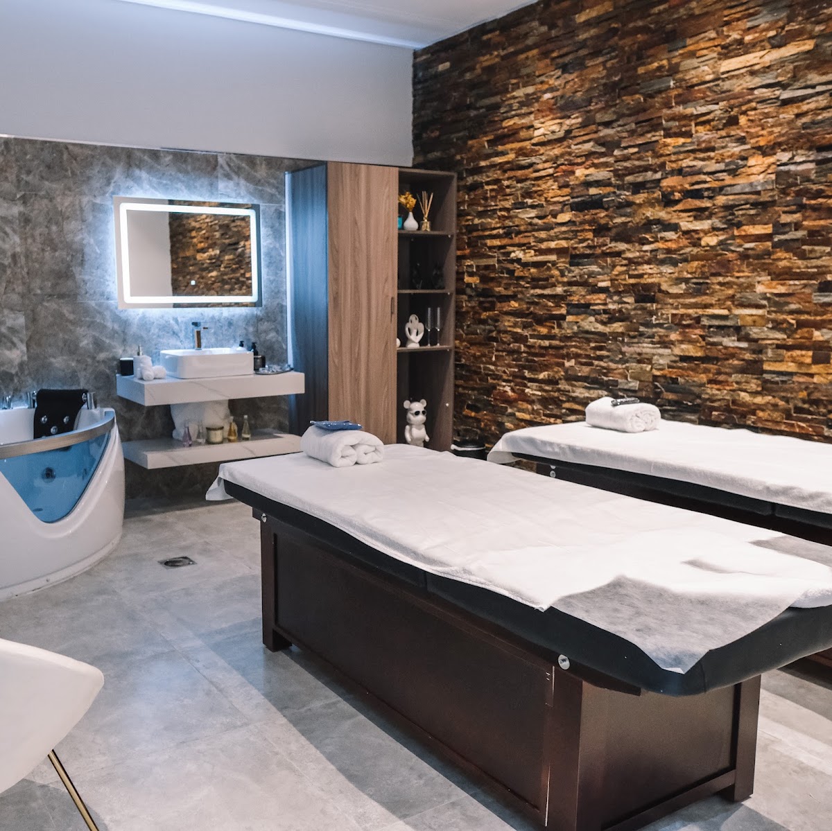 LaNirvana Spa – European Massage Spa in Jumeirah 3
