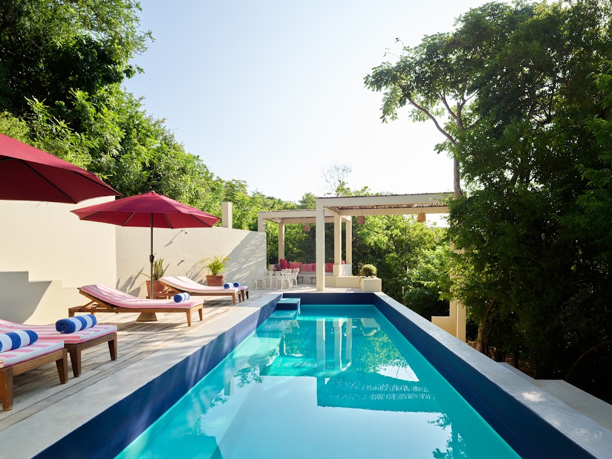 Cocolia Hotel — 4