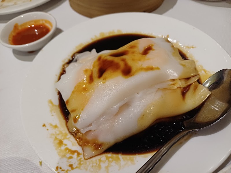 Shark Fin Inn photo 4