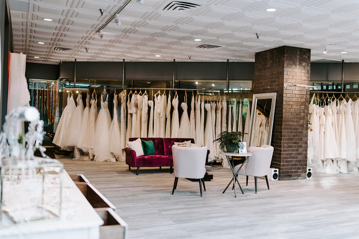 Flutter Bridal Co.: Google Places image 3