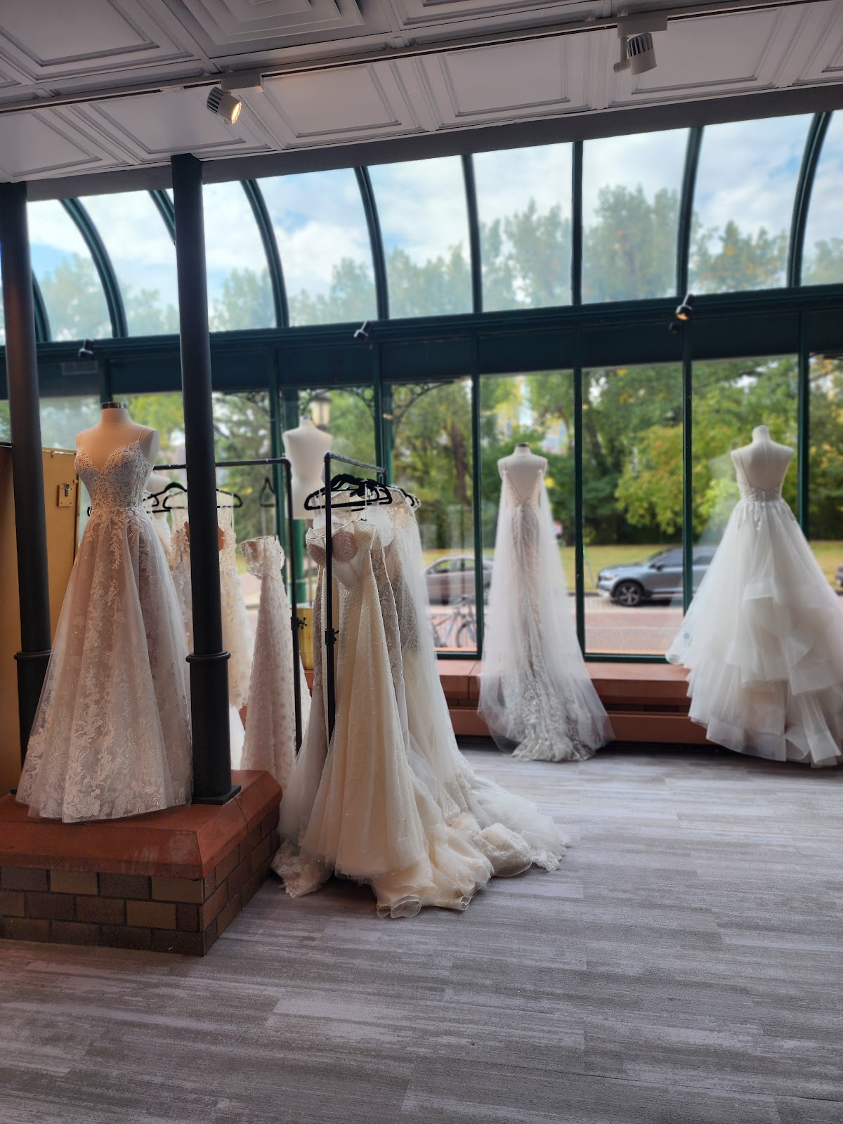 Flutter Bridal Co.: Google Places image 5