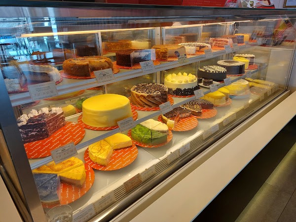 Secret Recipe Jalan Salim - Photo 1