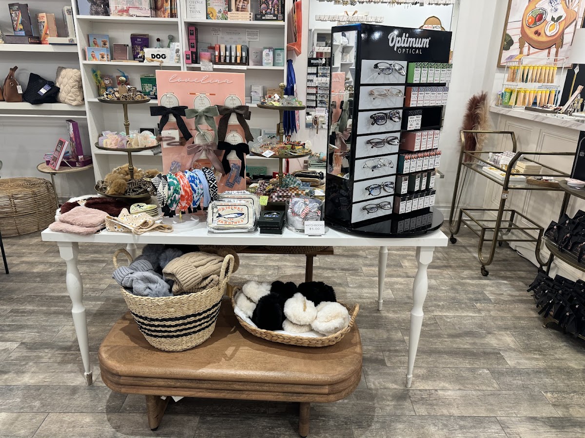 Smitten Boutique: Google Places image 3