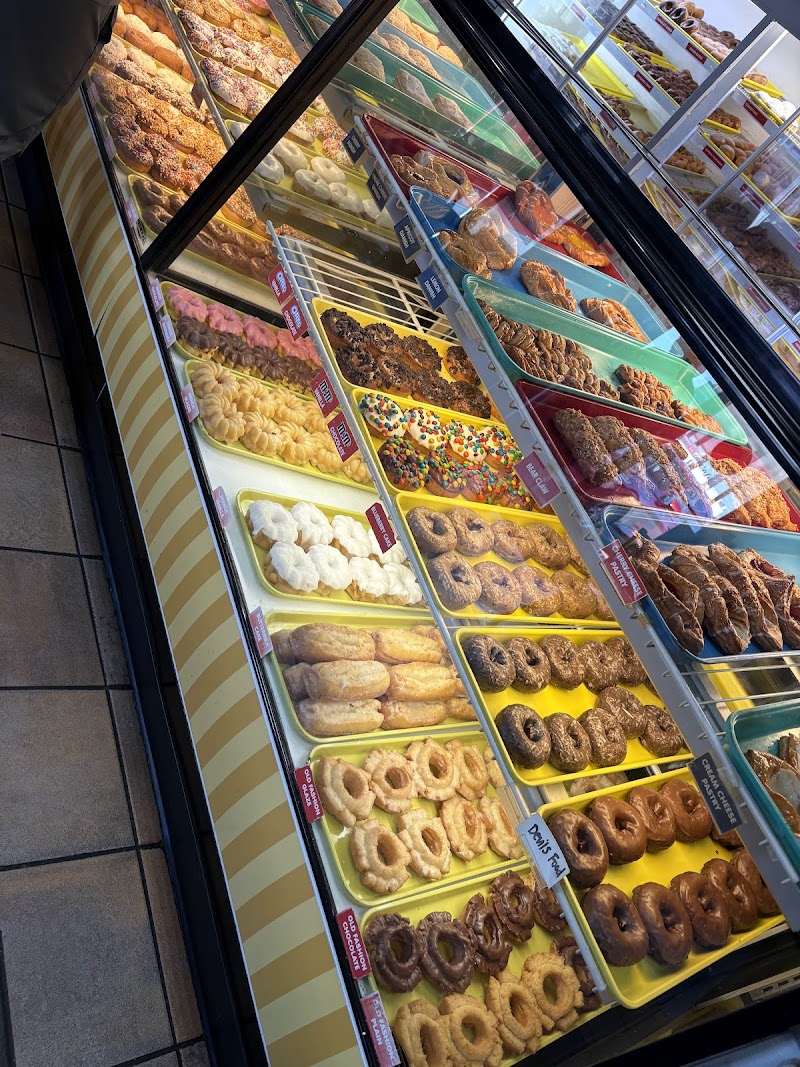 Tony's Donuts & Cafe photo 3