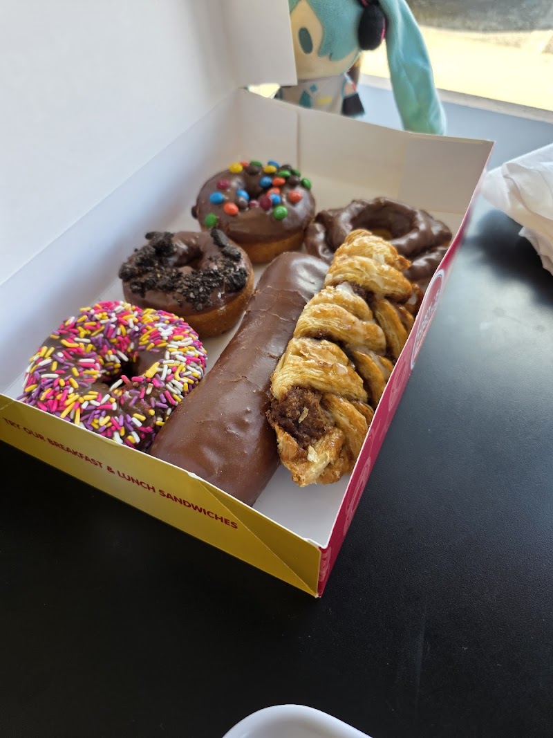 Tony's Donuts & Cafe photo 4