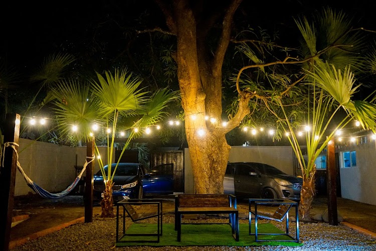 SunSal Garden Surf Hub