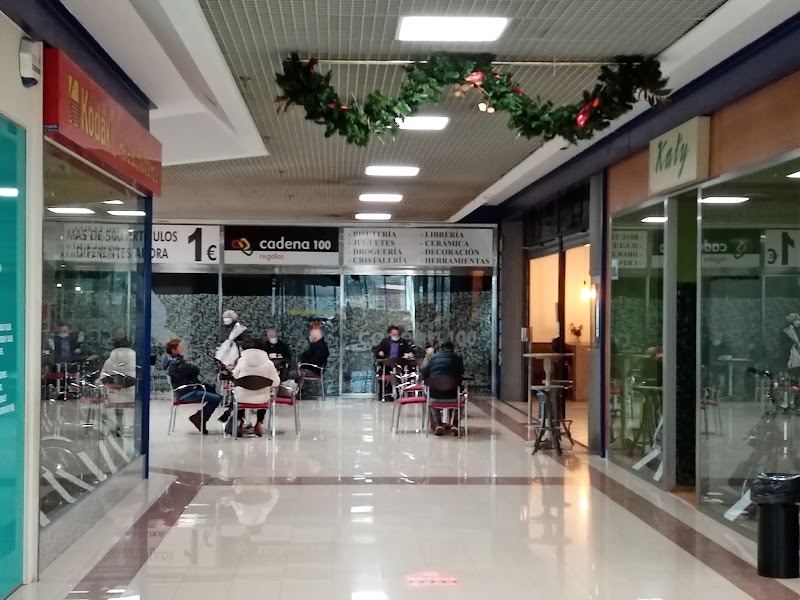 Centro Comercial Bergantiños photo 1