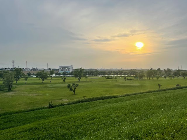 Toda Public Golf Course - Photo 3