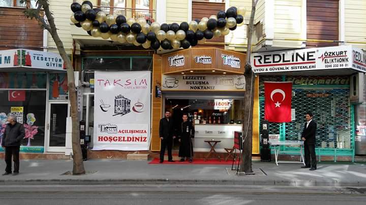 Taksimcafe&bistro mekanı