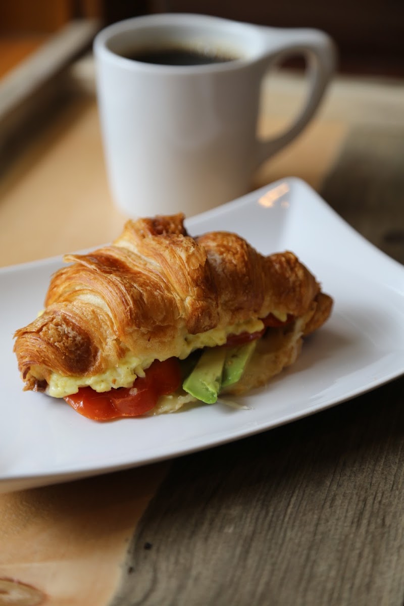 Lark Café photo 2