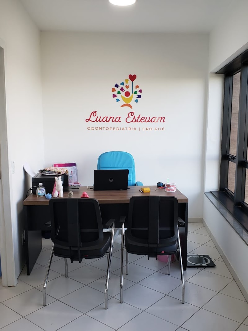 Dra. Luana Estevam - foto 5