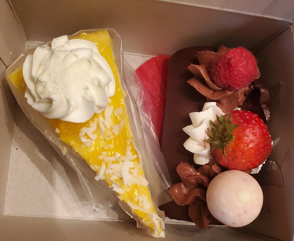 Vegas Bakery: Google Places image 4