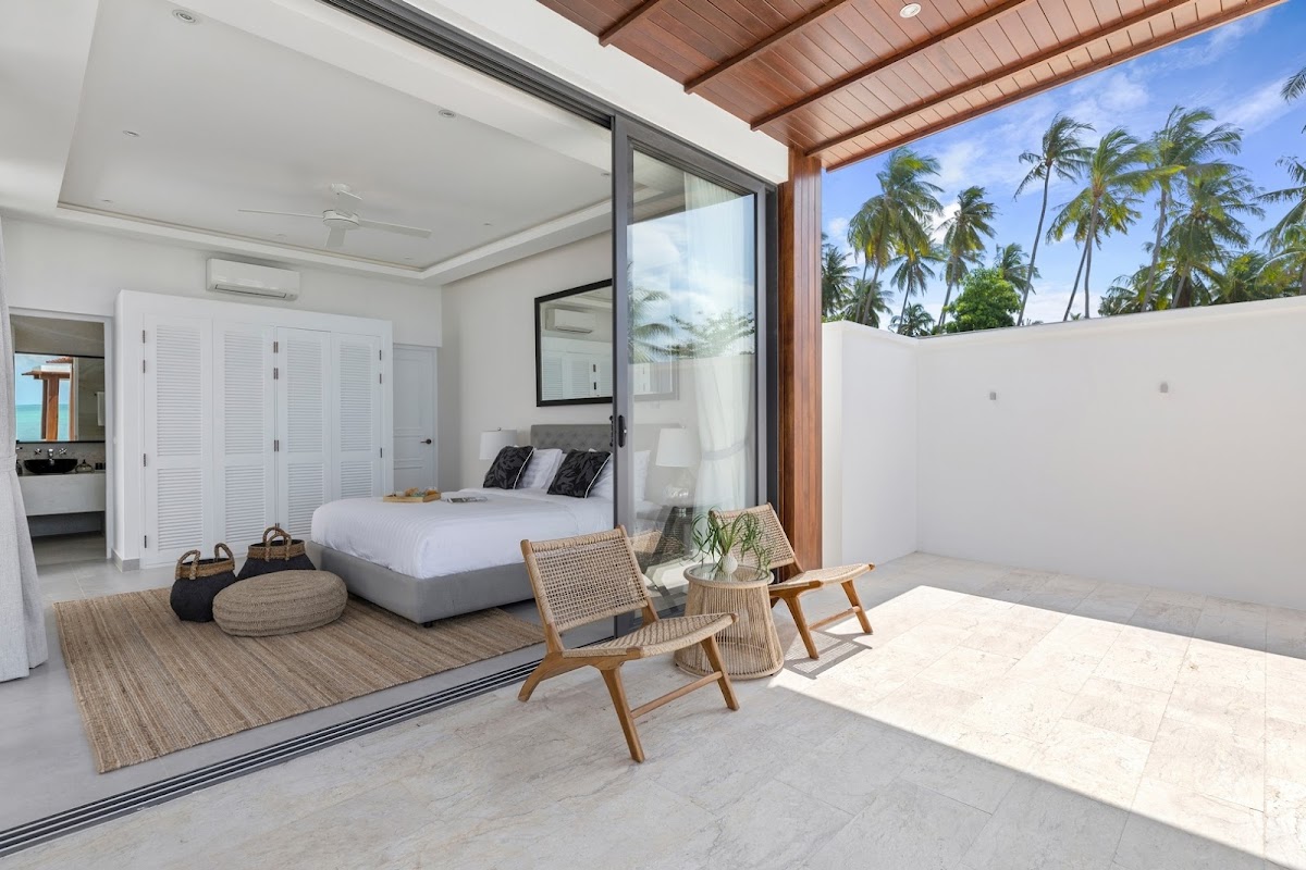 Villa Hanna Luxury Beachfront - Photo 3