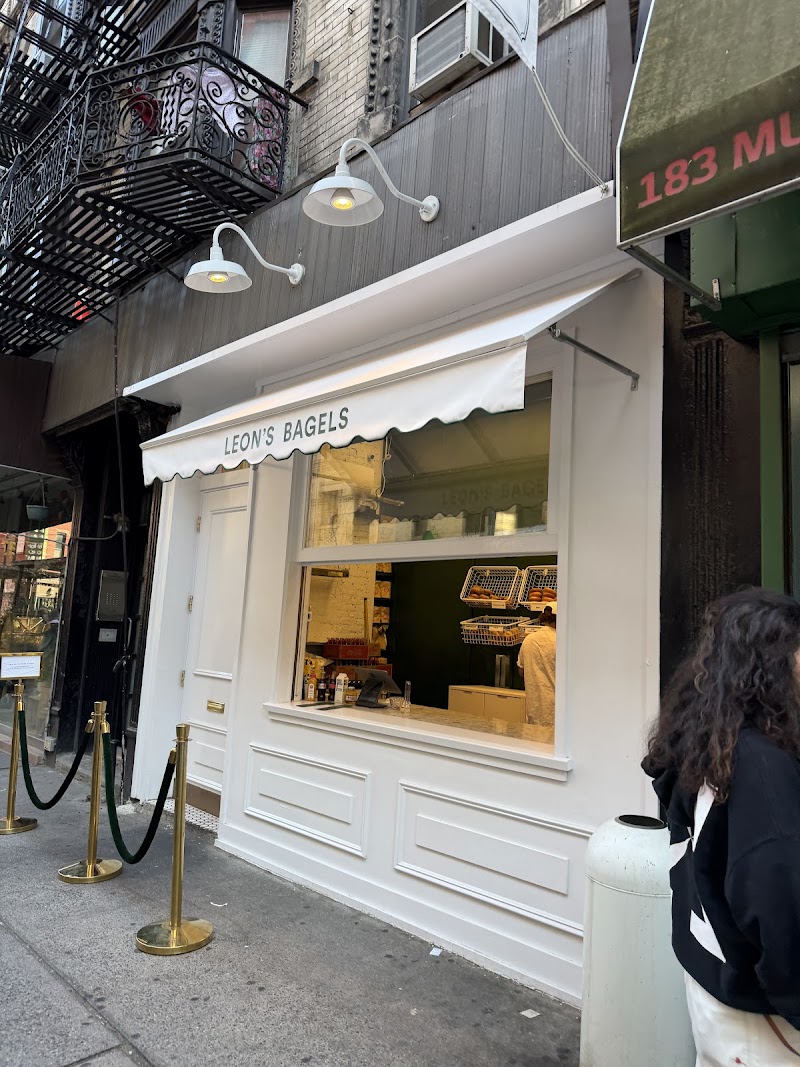 Leon's Bagels photo 4
