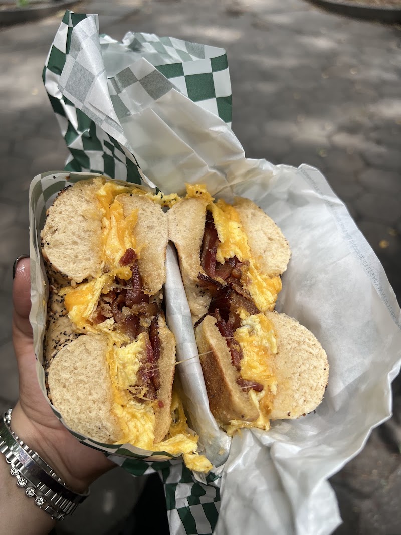 Leon's Bagels photo 3