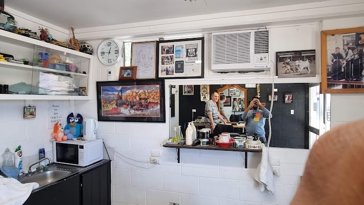 Peter Snell The Barber photo 3