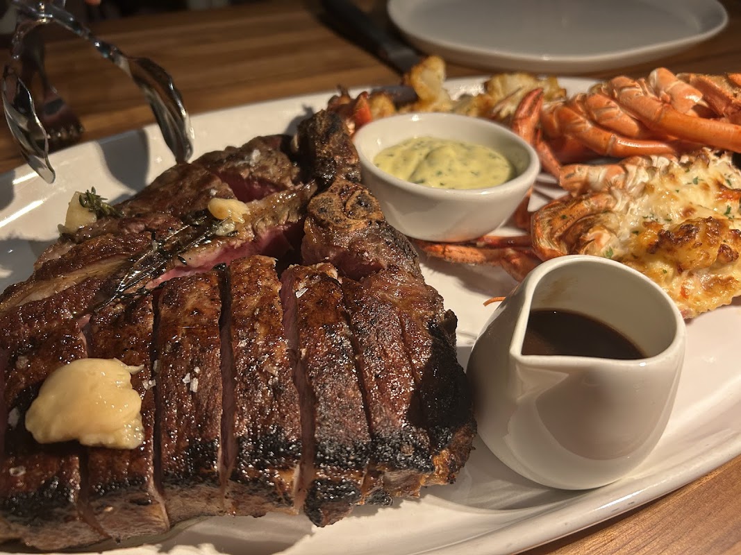 Marbled & Fin photo 2