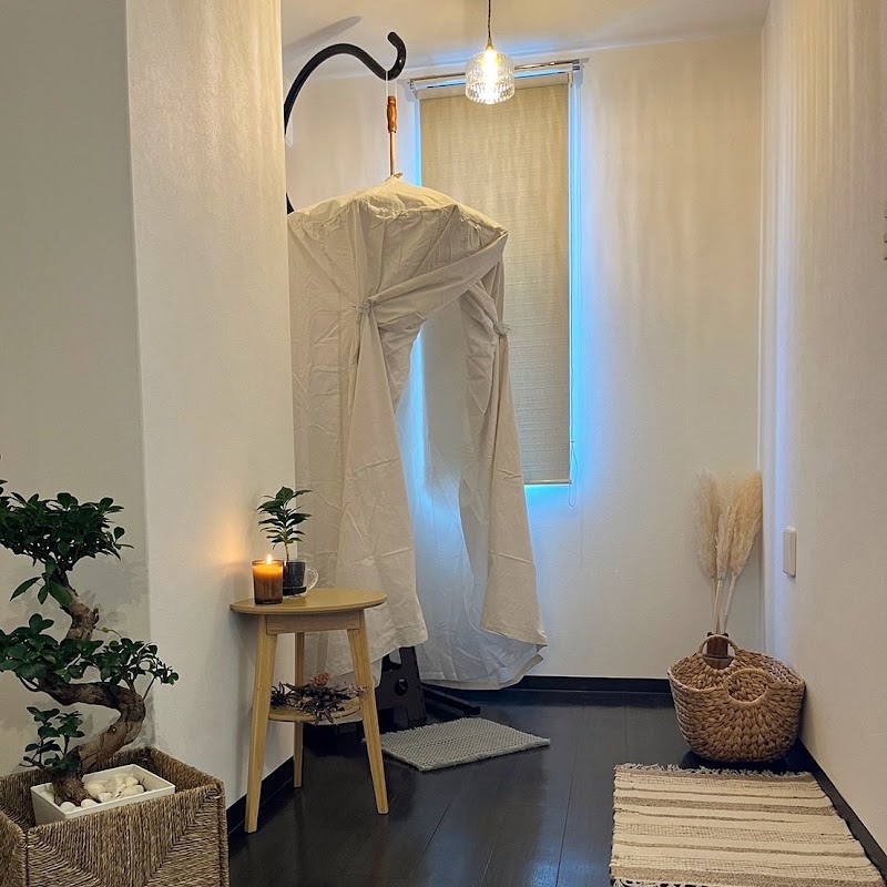 タイ古式マッサージLa vita（ラヴィータ）ハーブサウナテント/鹿児島中央駅 2