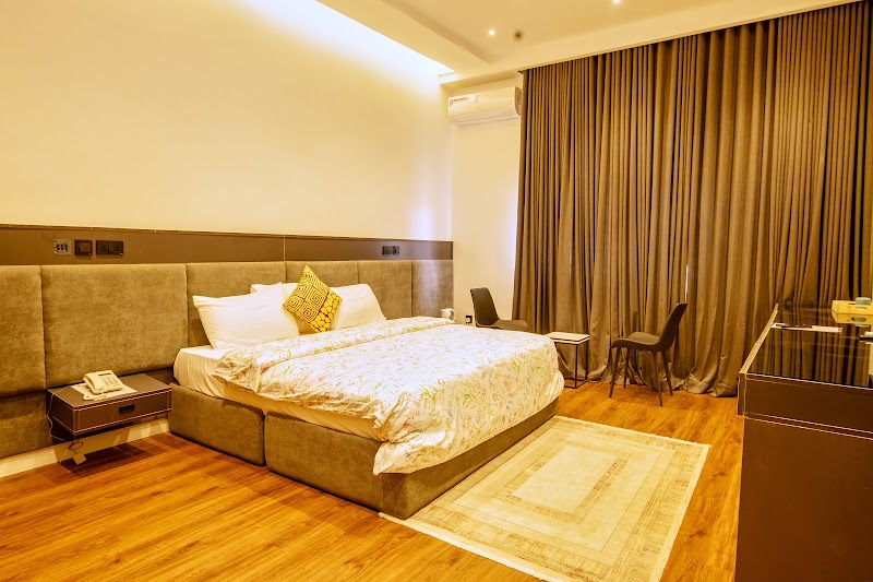 1st Forty Hotel photo 2