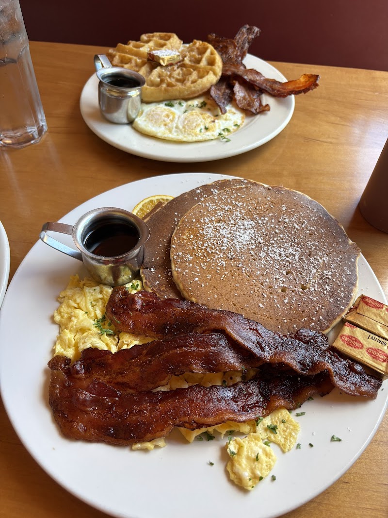 Wild Wheat Bakery Cafe & Restaurant photo 3