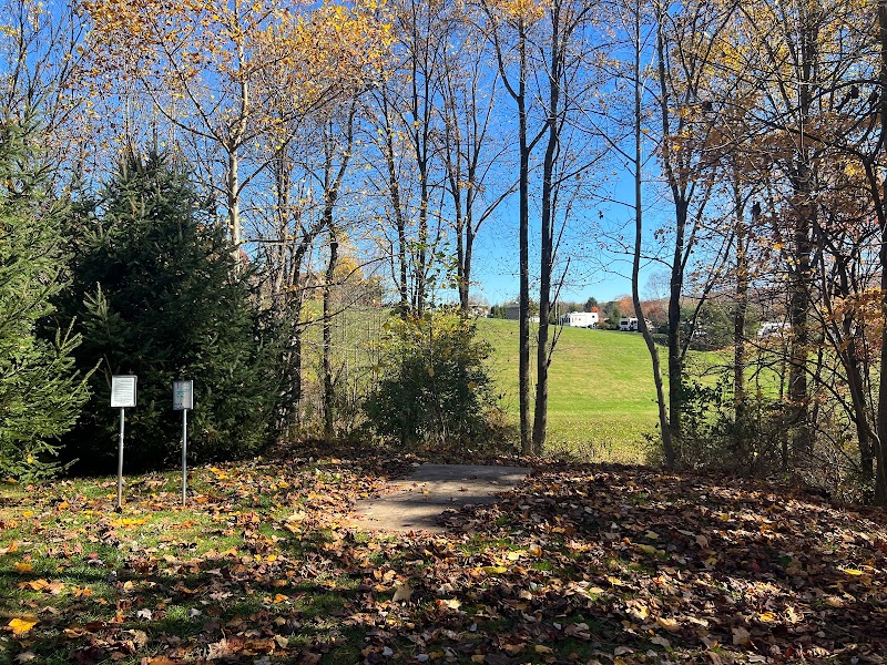 Twin Grove Disc Golf Course photo 1