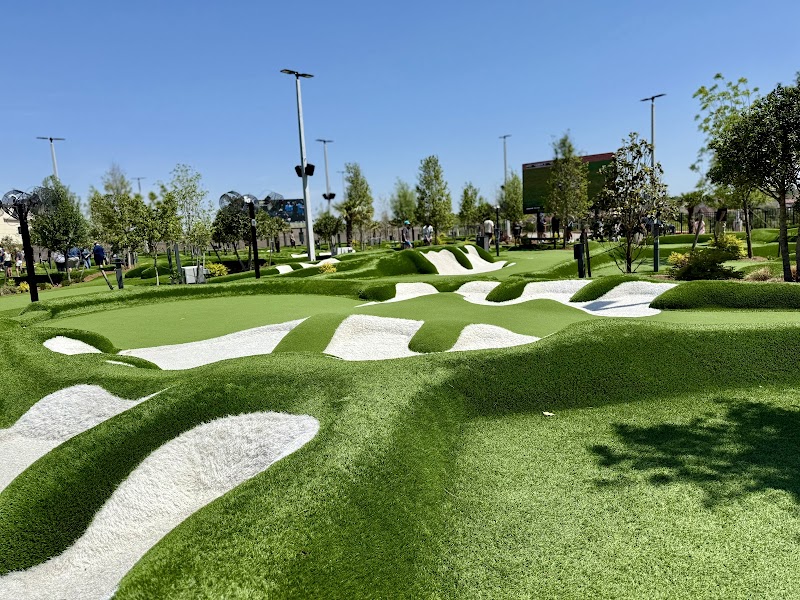 PopStroke — Miniature Golf Course in The Colony