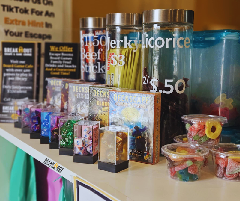 Breakout Escape and Board Game Lounge photo 4