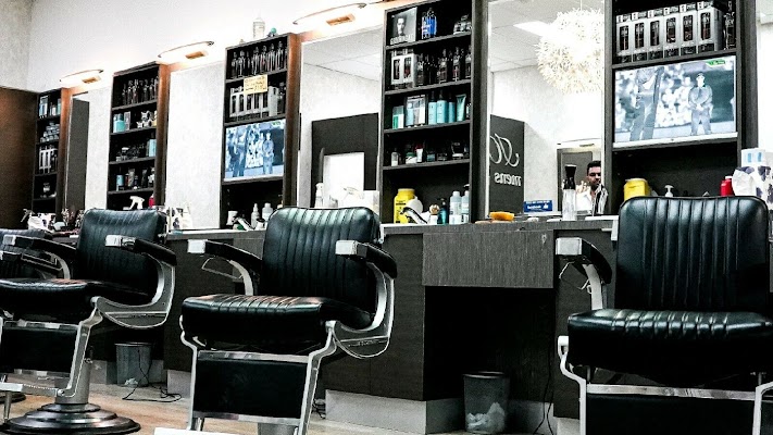 JB Mens Hairstylist Barbershop Darch