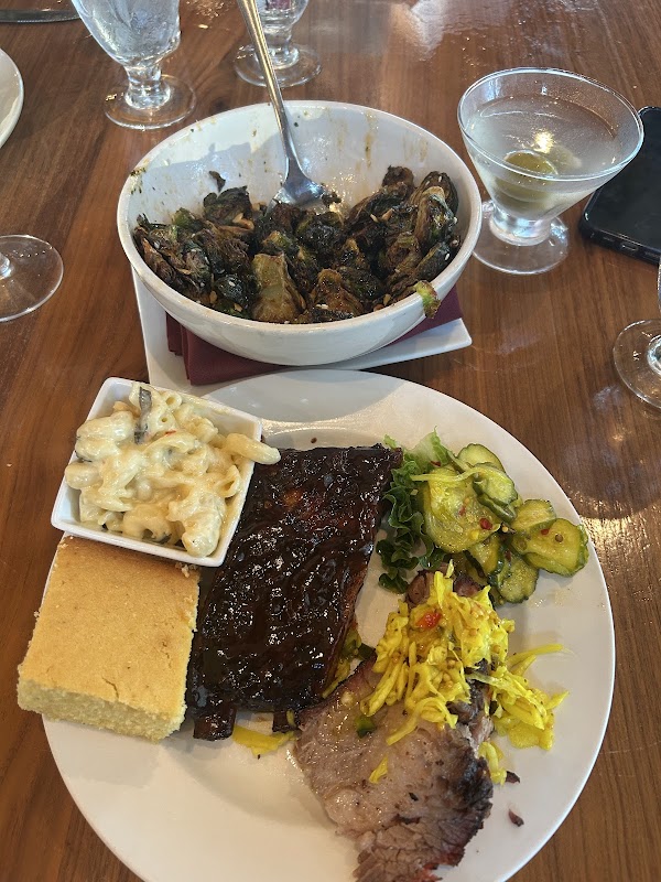 Cherrywood BBQ & Ale House photo 5