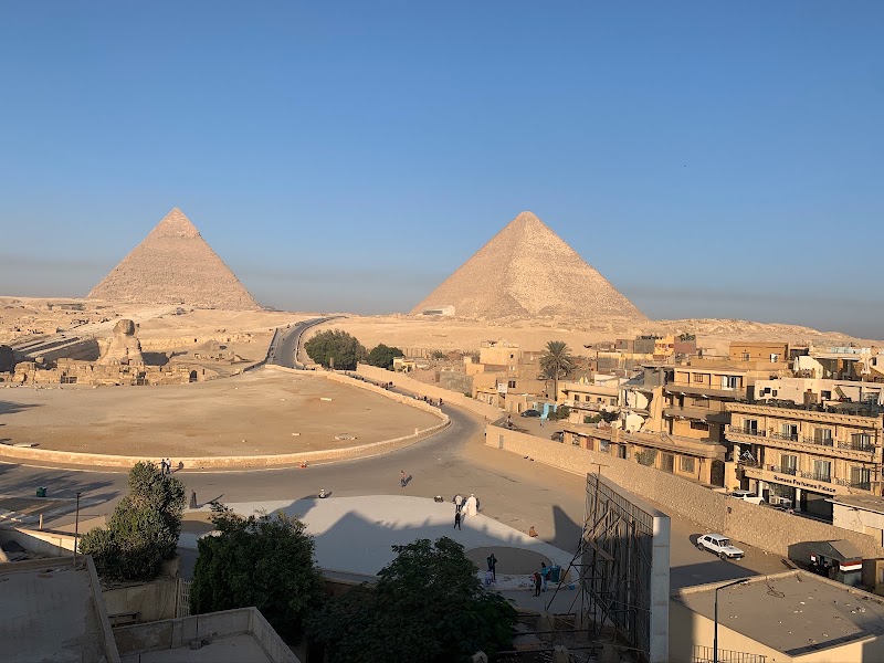 egypt pyramids inn