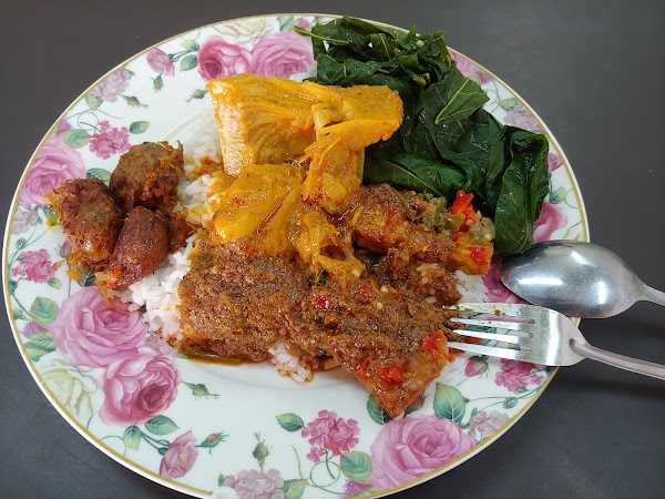 Nasi Padang Bunda - Photo 1