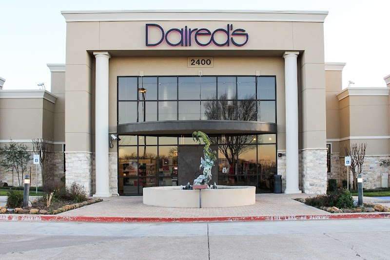 Daired's Salon & Spa Pangea