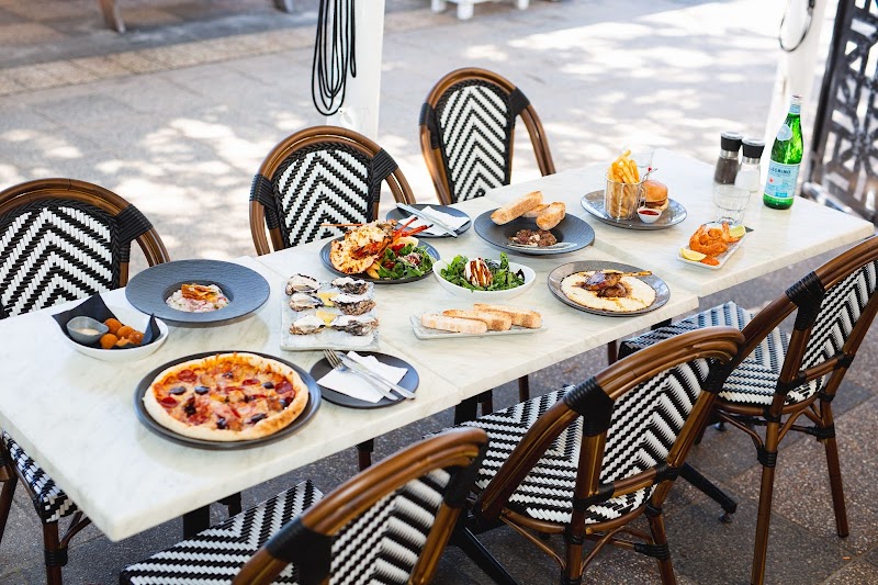 La Casa Beach Bar | Bistro • Cafe photo 1