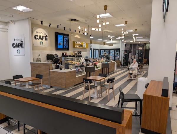 MACY'S THE CAFE exterior