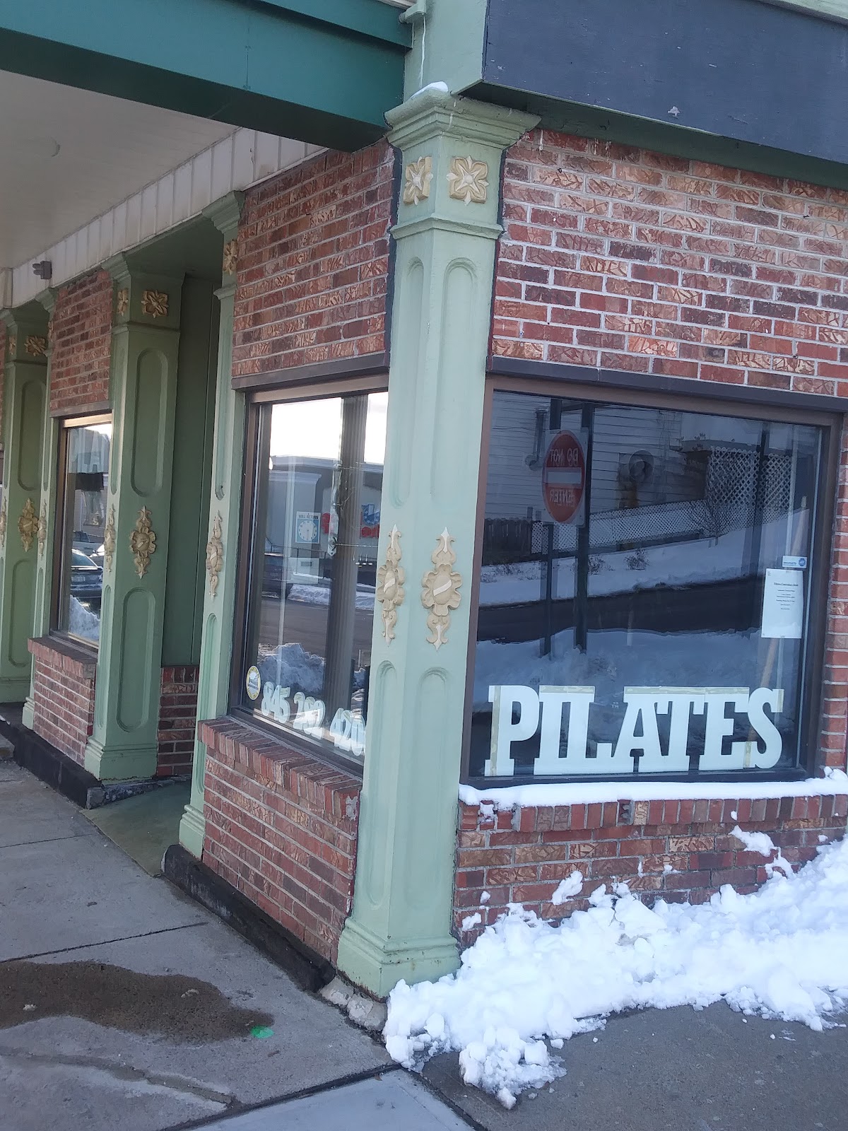 PILATES CONTROLOGY STUDIO