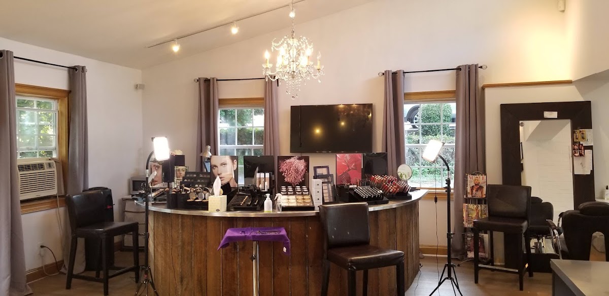 Authentic Beauty Makeup Salon & Brow Studio: Google Places image 2