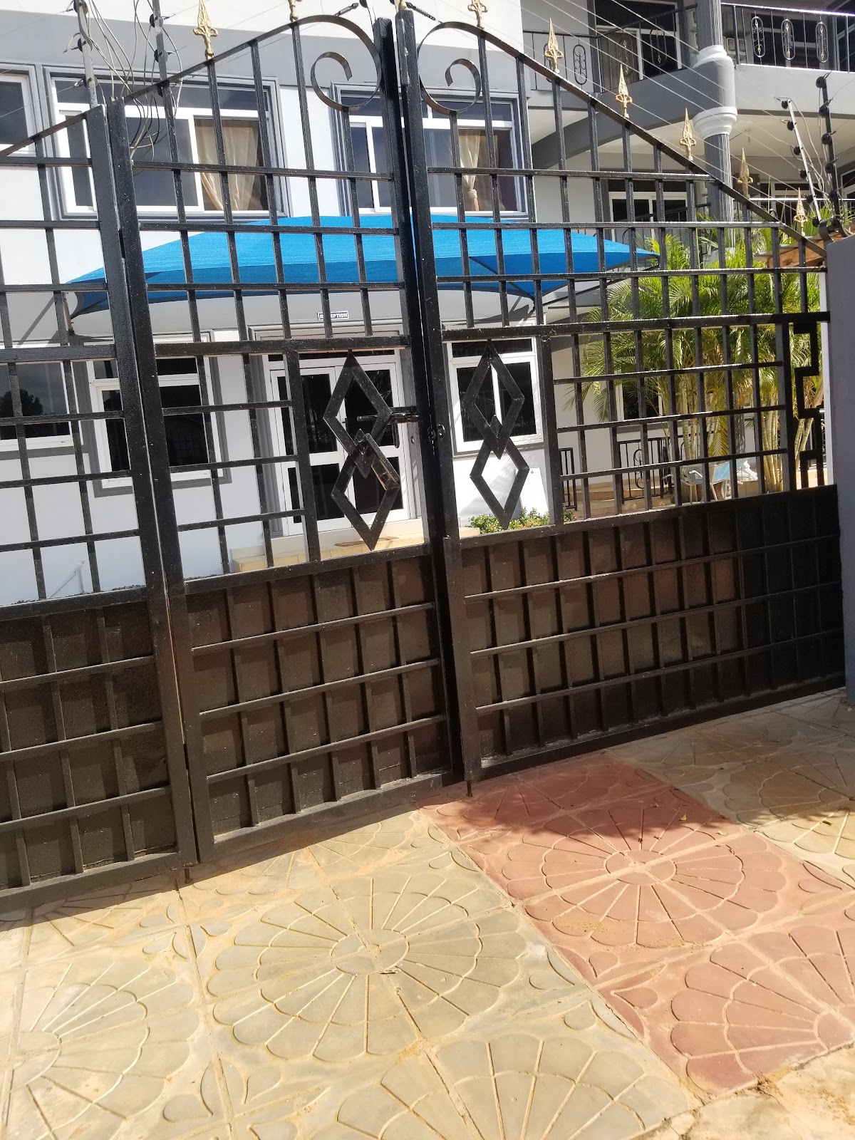 Deblays Hostel